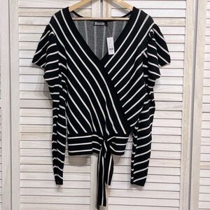 NWT New York & Company Striped Puffed Sleeve Sweater Size XL PRICE FIRM
